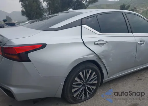 2023 Nissan Altima Sv Fwd z USA, uszkodzony, nr VIN 1N4BL4DV7PN331609